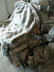 US Army batoh molle assault pack v UCP - 3