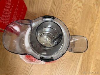 Odšťavňovač / Juice Extractor 🥤 - 3