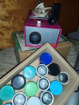 Retro sada promítání - 3