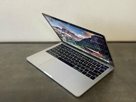 MacBook Pro 13" 2019 Silver 128GB / 16GB RAM - 3