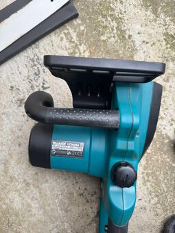 Elektrická řetězová pila Makita UC3520A - 3