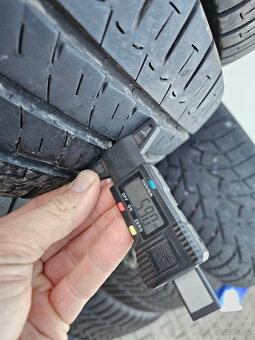 Dodávkové pneu Michelin Agilis 215/70 R15C - 3
