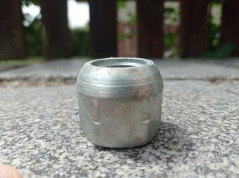 Kolová matka LIAZ levá - 3