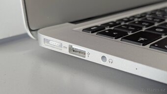 MacBook Air 2017, 13.3", i5, 8GB/128GB, NOVÁ BATERIE - 3