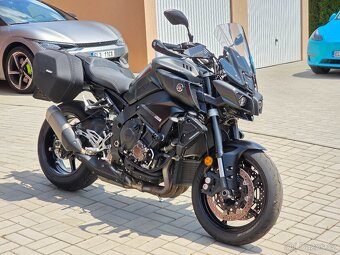 Yamaha MT-10 Tourer Edition, původ ČR, servisní knížka - 3