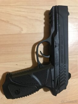 Vzduchová pistole Gamo PT-85 Blowback cal.4,5mm - 3