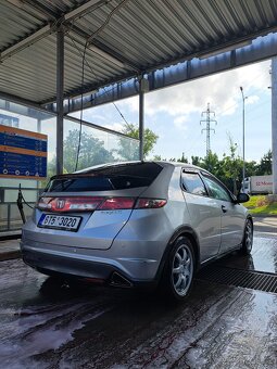 Civic 8g UFO - 3