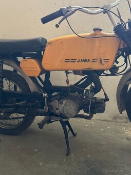 Jawa 50 model 23 - mustang - 3