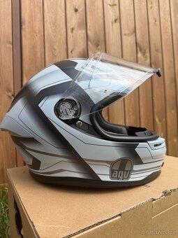 Helma na moto AGV K6 - 3