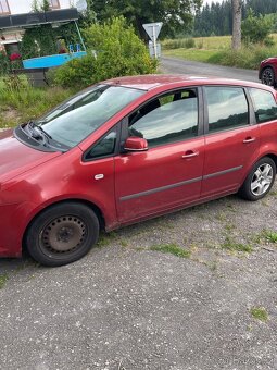 Prodám mého Ford c max benzín teď skončila STK - 3