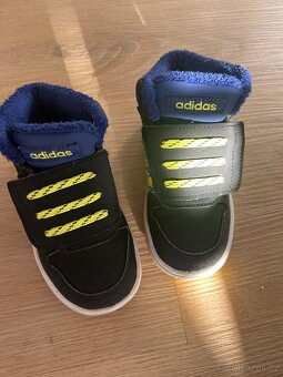 Zimní boty Adidas vel. 24 jako nové - 3