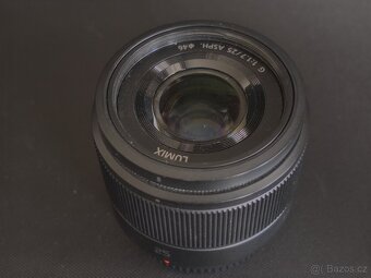 Panasonic Lumix G 25 mm f/1.7 ASPH + UV filtr NiSi - 3