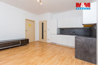 Pronájem bytu 2+1, 53 m², Pardubice, ul. Pichlova - 3