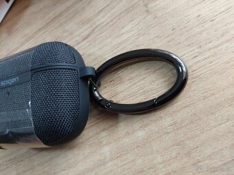 Spigen Urban Fit pouzdro AirPods Pro - 3