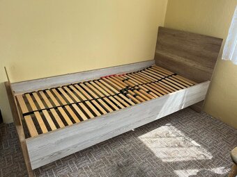 Postel s polohovacím roštem - 3