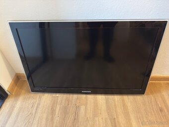 Televize SAMSUNG 32” - 3