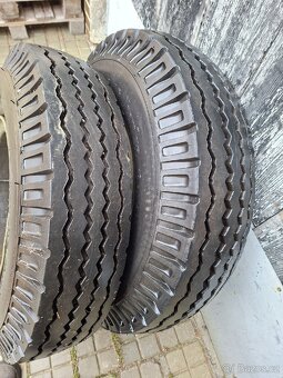pneu 8,25-15 - 3