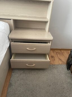 Ložnice - postel + šatní skříň - 3