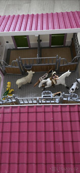 Schleich stáj - 3