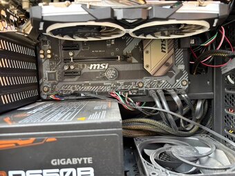 Prodej custom pc sestavy - 3