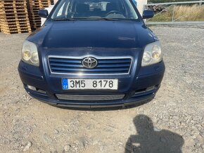 Toyota Avensis combi 2,0D-85kw-2005 Náhradní díly - 3