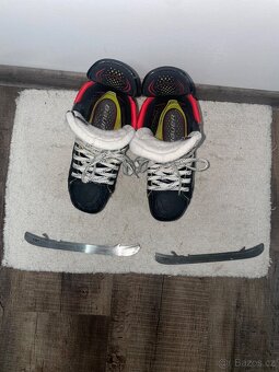 Brusle Bauer Vapor 2x Vel.4.D - 3