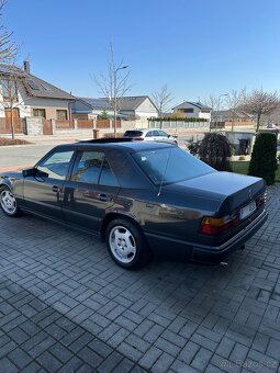Mercedes-Benz w124 230E - 3