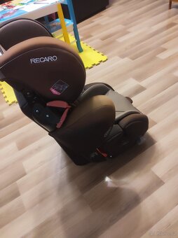 Autosedačka Recaro - 3