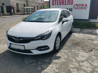 Opel Astra kombi, 1.5 CDTi, 77kw, klimatizace, park.kamera - 3
