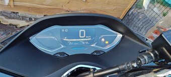 Honda PCX 125 ccm - 3
