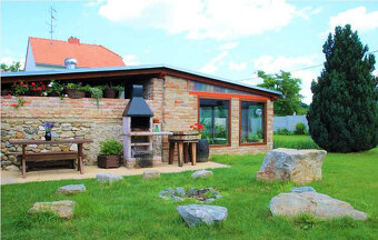 Prodej RD (penzionu) Bulhary - 3