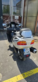 Suzuki Burgman 650 - 3