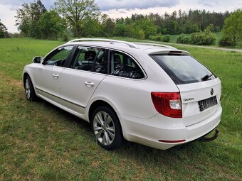 Škoda Superb 2.0 TDI XENON nová STK - 3
