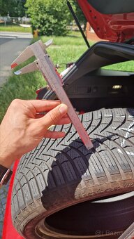 Zimni pneu (4ks), jete 2 zimy, 215/50 R17 95 - 3