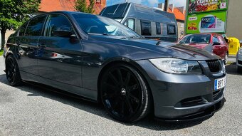 BMW e90 320i - 3