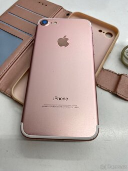 iPhone 7 32GB růžový - 3