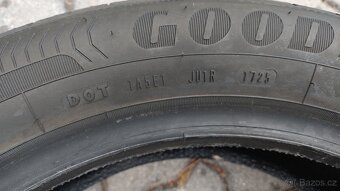 Goodyear EfficientGrip Performance 205/55 R17 91V - 3
