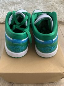 Jodan 1 Low Lucky Green Aquatone - 3