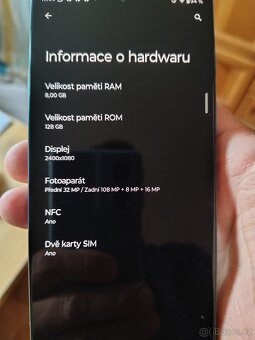 Mobilní telefon Motorola Edge 20 neo - 3