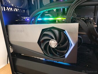 Prodej - GeForce RTX 4090 - MSI Suprim Liquid - 3
