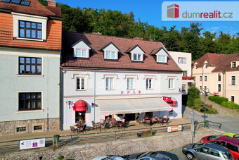 K prodeji, víceúčelový objekt s restaurací, bytem, 3 apartmá - 3