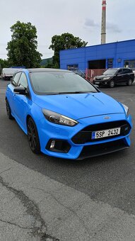 Ford Focus RS MK3 Blue and Black - 3