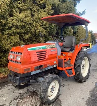 Traktor Hinomoto NX221, malotraktor - 3