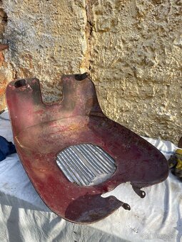 Prodám krycí plech Jawa 250 pěkný zachovalý - 3