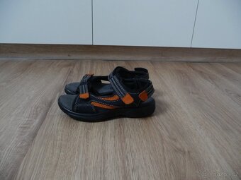 NOVÉ Chlapecké sandále Lanson vel. 36 - 3