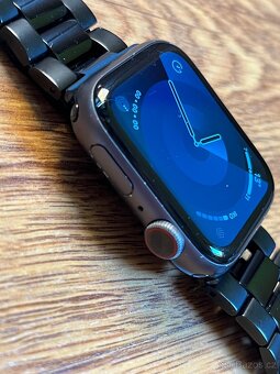 Apple Watch Series 4 44mm - 3