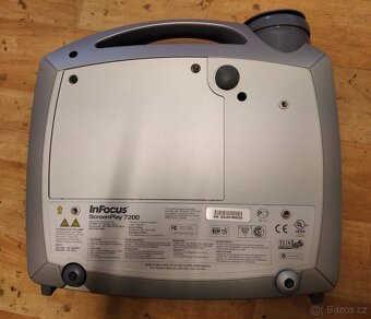 Projektor InFocus 7200 - 3