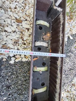 Velký truhlík na parapet 79x20x20cm hnědý květináč samozavla - 3