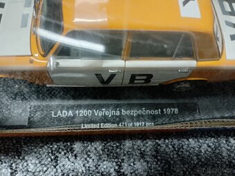 Lada VAZ Žiguli 2102 VB model 1:18 - 3
