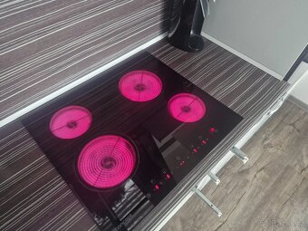 Varná sklokeramická deska CONCEPT - 3